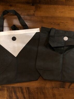 Rare Collectable Lululemon reusable Shoppers